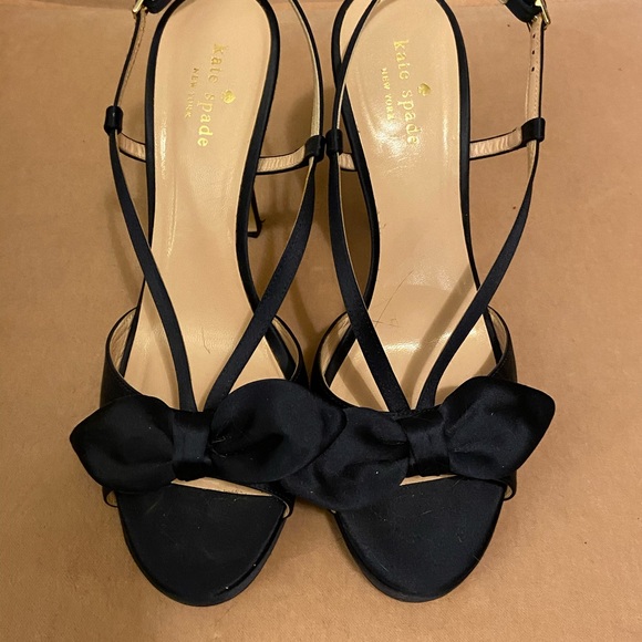 kate spade Shoes - Kate Spade Navy Satin Peep Toe Sandals Sz 10